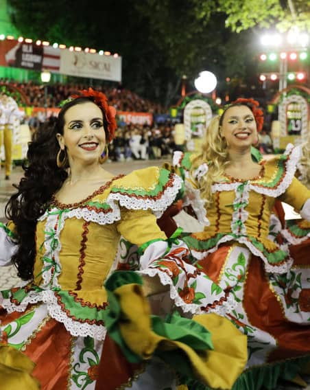 DESFILE NA AVENIDA – MARCHAS POPULARES 2019