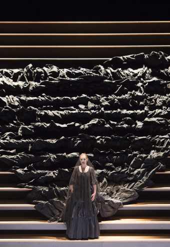 CARMEN – ROYAL OPERA HOUSE