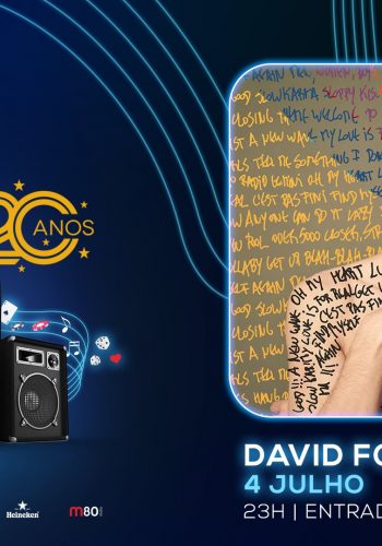 David Fonseca, um nome incontornável no panorama musical português, atua no dia 4 de Julho, pelas 23:00 nos Grandes Concertos do Casino 2019. O Lounge D do Casino Estoril vai acolher este sempre surpreendente artista, para um espetáculo de incomparável criatividade, com entrada livre.