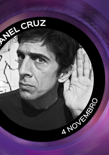 Manel Cruz será o protagonista, na próxima Segunda-Feira, 4 de Novembro, às 22 horas, de mais uma etapa do ciclo de “Concertos Arena Live” no Casino Lisboa. Em concerto inédito, o intérprete sobe ao palco central do Arena Lounge para apresentar o seu mais recente álbum “Vida Nova”. A entrada é livre.