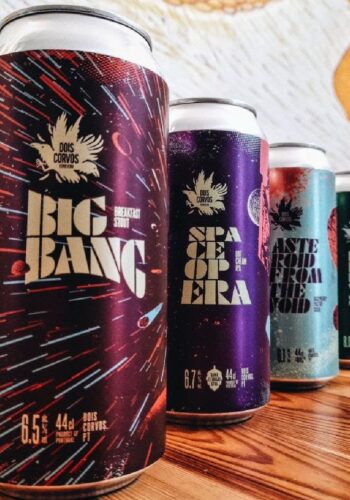 BIG BANG é a nova marca da DOIS CORVOS, lançada no passado mês de Novembro, e que com ela traz uma grande novidade aos seus consumidores e apreciadores, nada mais nada menos que cerveja em lata. 