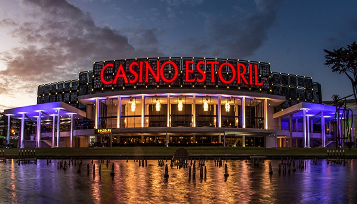 O Casino Estoril agendou para o mês de Março, um notável cartaz que promete conquistar os espectadores no Salão Preto e Prata. ABBA Gold, Lloyd Cole, Bebel Gilberto e Tony Carreira serão, apenas, alguns dos protagonistas em destaque.