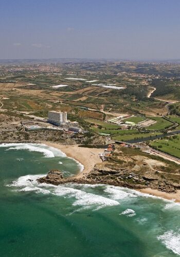 O Hotel Golf Mar, no Vimeiro, desenvolveu um programa especial para celebrar a Páscoa que incentiva às reuniões familiares no conforto de um hotel.