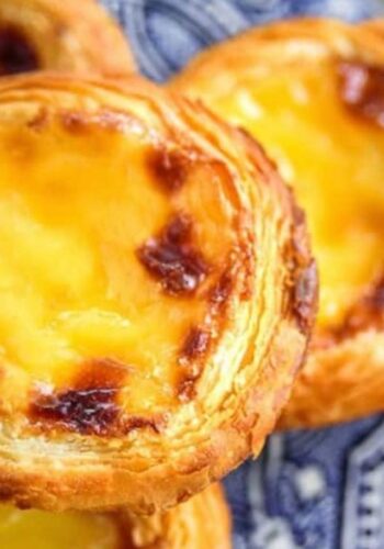 Os 10 melhores doces portugueses, numa lista que poderia ter outros integrantes, tal a culinária deliciosa e a  extraordinária pastelaria que Portugal possui.